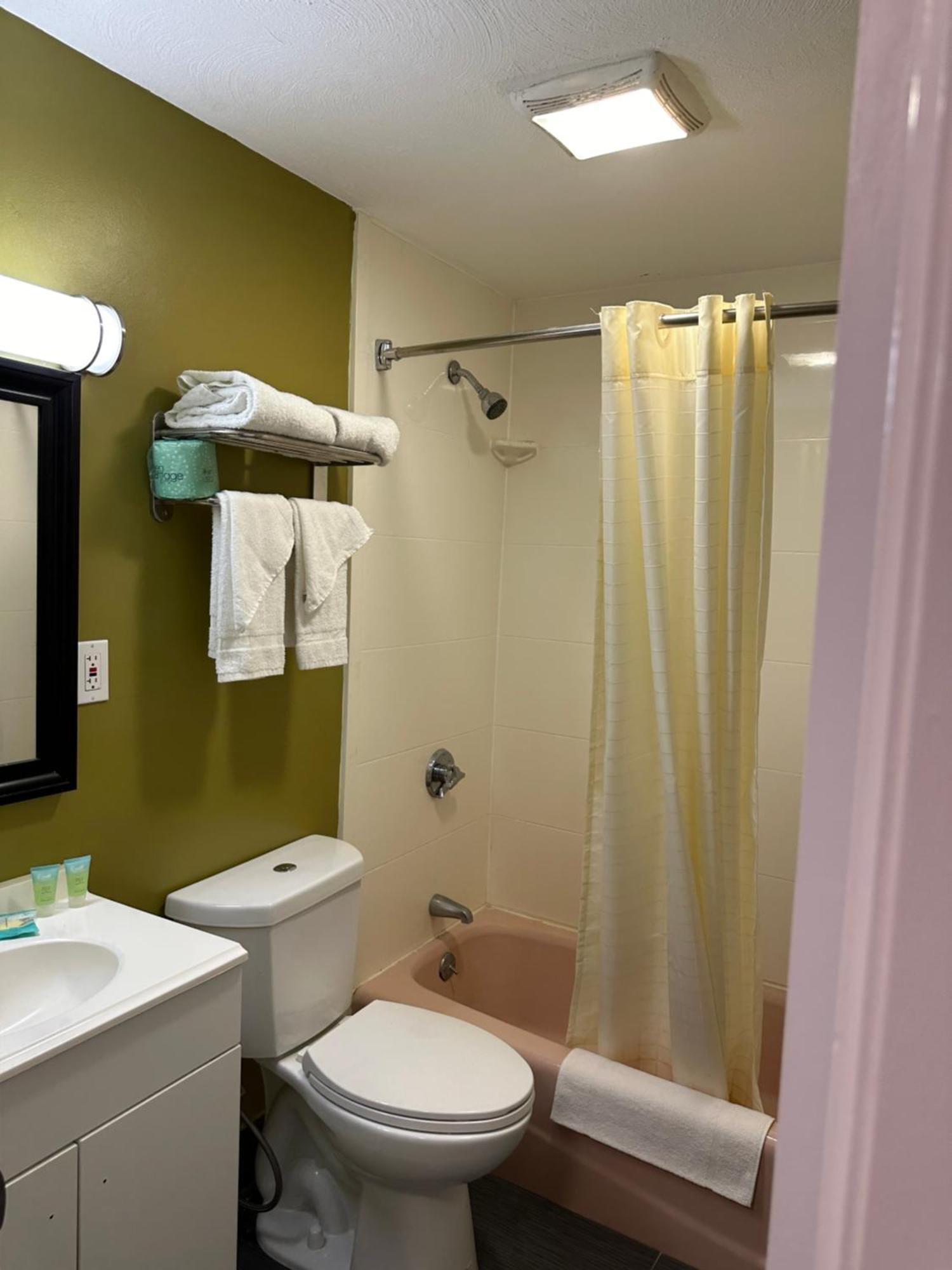 Wickford Motor Inn North Kingstown Buitenkant foto